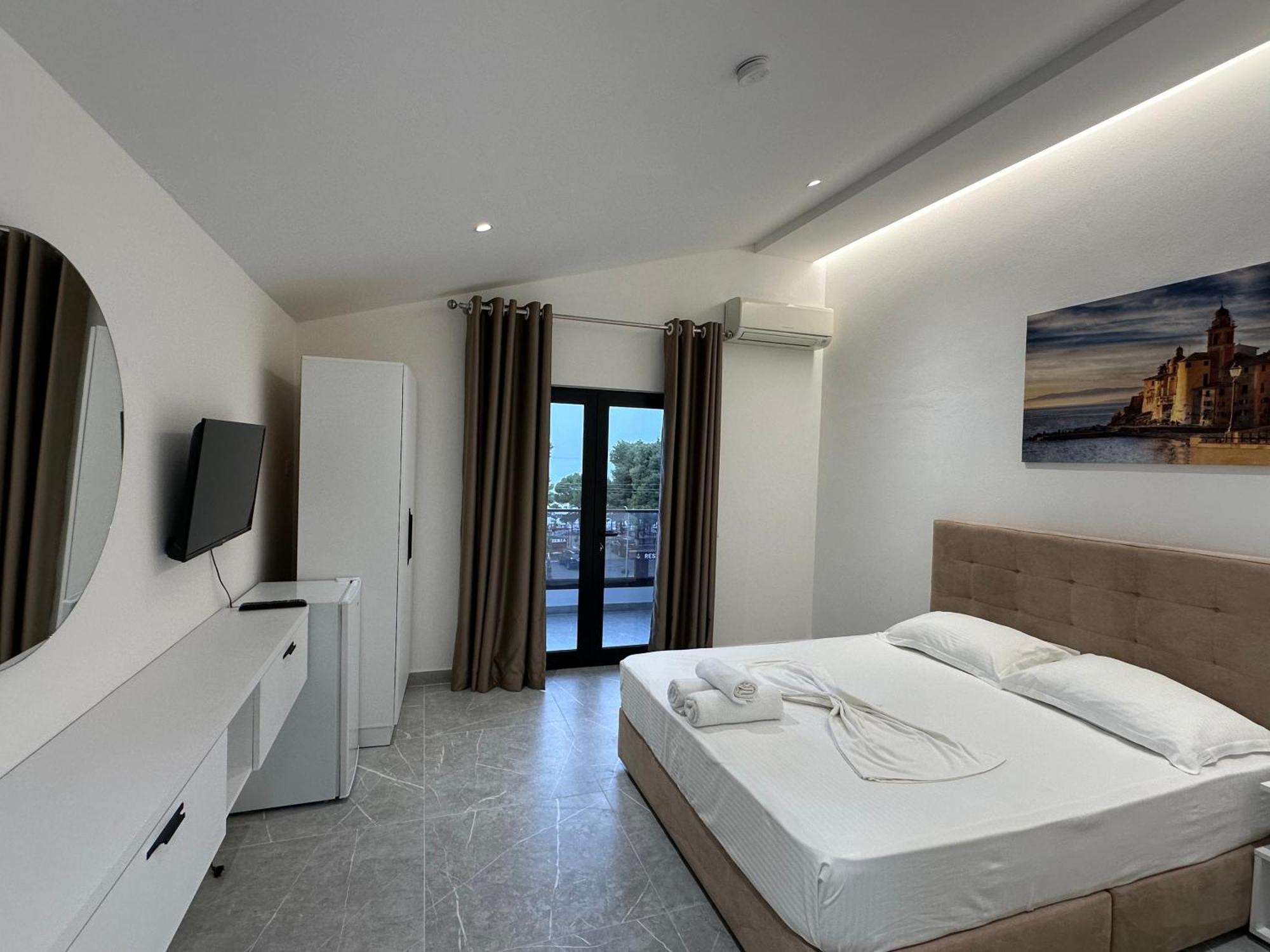 Molla Hotel Restorant Shëngjin المظهر الخارجي الصورة
